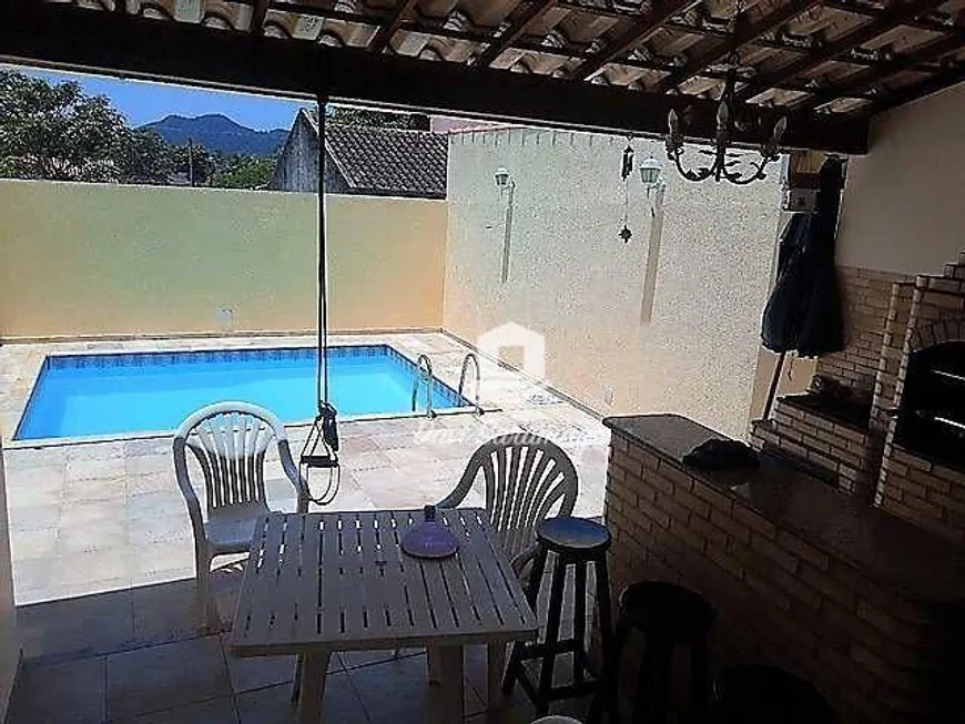 Foto 1 de Casa com 3 Quartos à venda, 164m² em Itaipu, Niterói