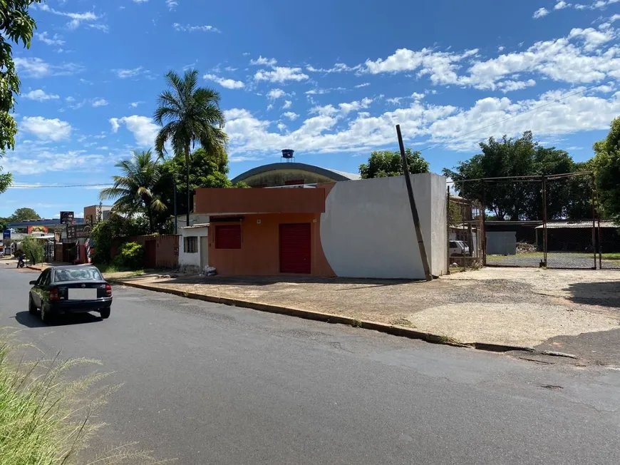 Foto 1 de Lote/Terreno à venda, 1700m² em Tubalina, Uberlândia