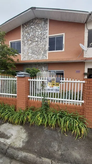 Foto 1 de Casa com 4 Quartos à venda, 120m² em Ingleses do Rio Vermelho, Florianópolis