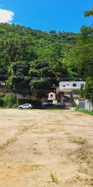 Foto 1 de Lote/Terreno à venda, 640m² em Engenho do Mato, Niterói