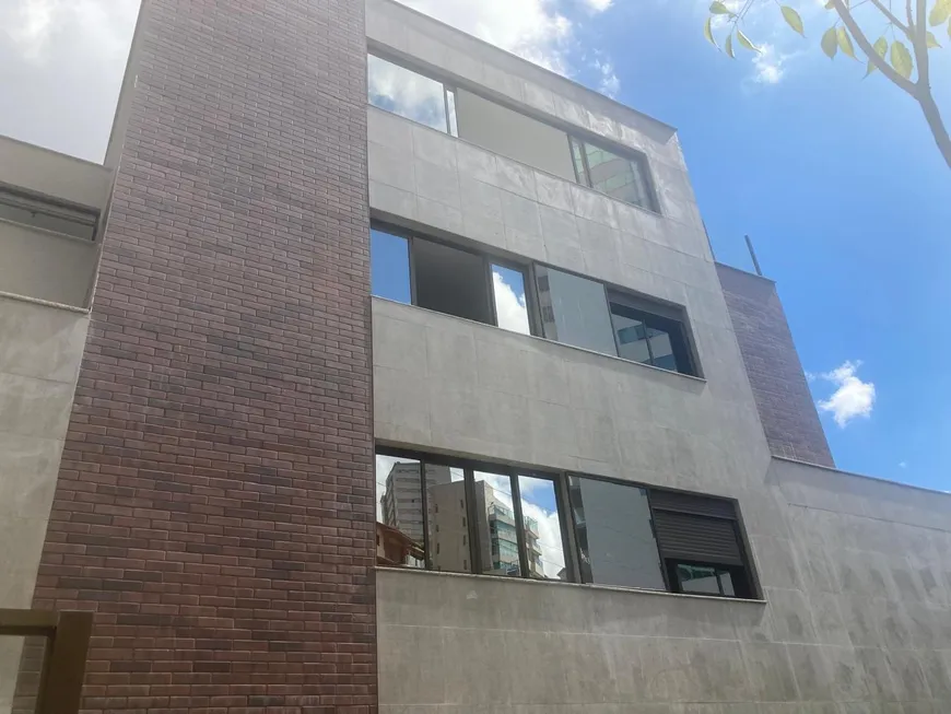 Foto 1 de Apartamento com 3 Quartos à venda, 108m² em Santa Lúcia, Belo Horizonte