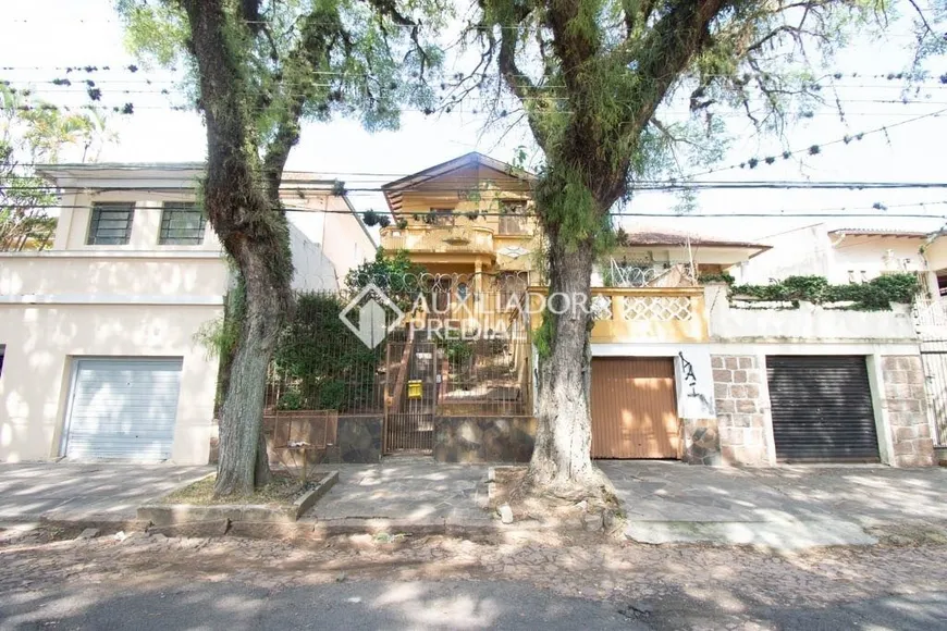 Foto 1 de Casa com 3 Quartos à venda, 168m² em Partenon, Porto Alegre