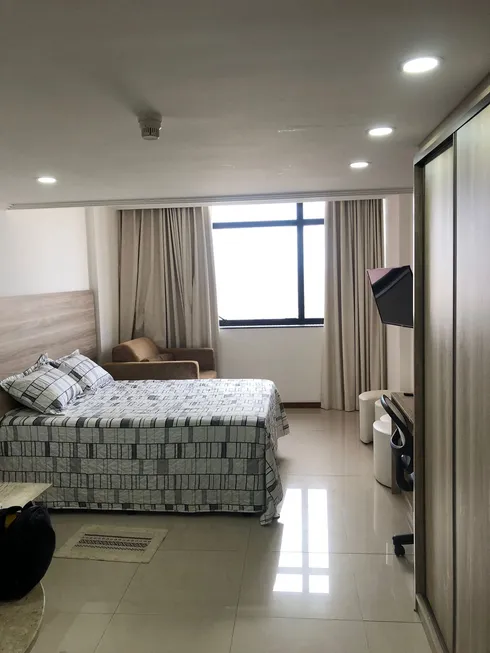 Foto 1 de Apartamento com 1 Quarto para alugar, 35m² em Vitória, Salvador