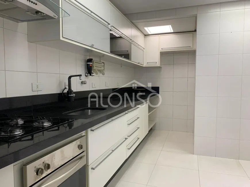 Foto 1 de Apartamento com 3 Quartos à venda, 76m² em Jardim Ester Yolanda, São Paulo