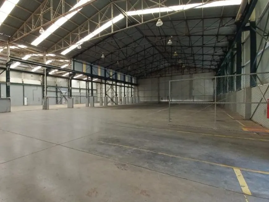 Foto 1 de Galpão/Depósito/Armazém para alugar, 3000m² em Vila Cruzeiro, Itatiba