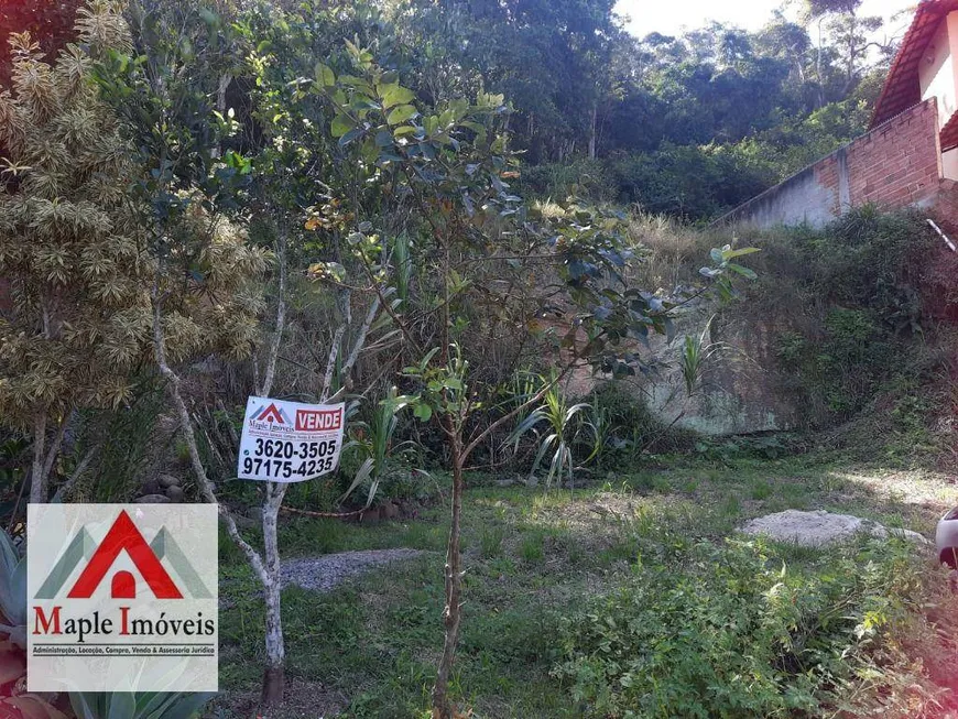 Foto 1 de Lote/Terreno à venda, 537m² em Piratininga, Niterói