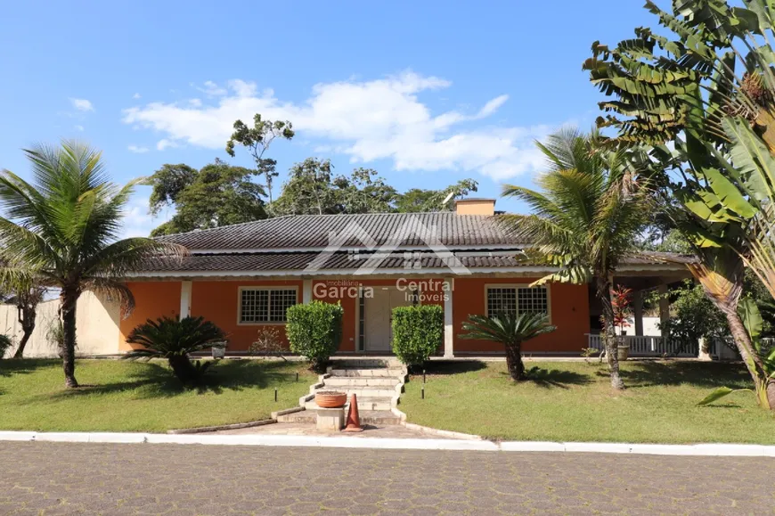 Foto 1 de Casa de Condomínio com 4 Quartos à venda, 290m² em , Peruíbe