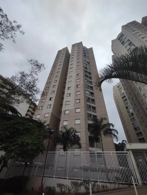 Foto 1 de Apartamento com 3 Quartos à venda, 68m² em Jardim Henriqueta, Taboão da Serra