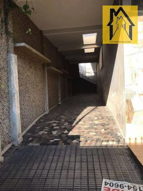 Foto 1 de Casa com 2 Quartos à venda, 220m² em Vila Central, São Paulo