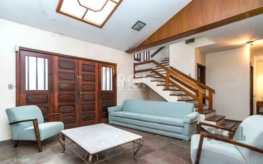 Foto 1 de Casa com 3 Quartos para alugar, 279m² em Petrópolis, Porto Alegre