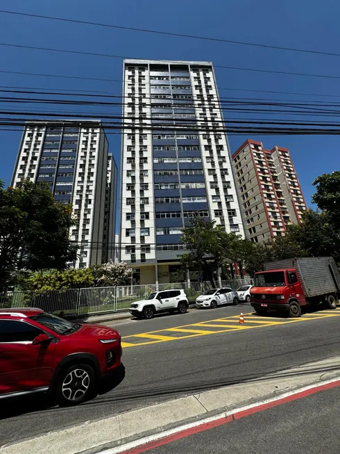 Foto 1 de Apartamento com 3 Quartos para alugar, 110m² em Barro Vermelho, Vitória