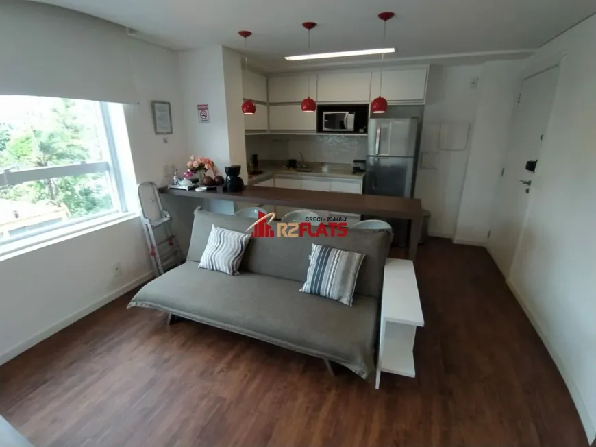 Foto 1 de Flat com 1 Quarto para alugar, 40m² em Brooklin, São Paulo