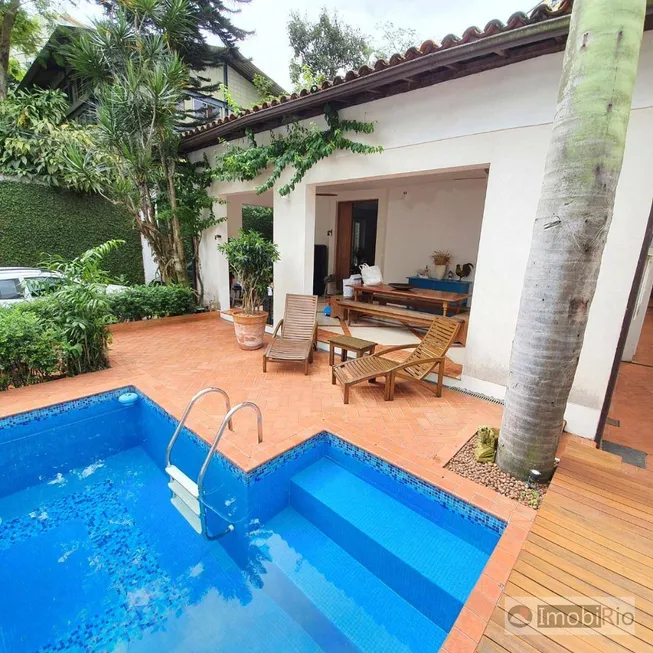 Foto 1 de Casa com 4 Quartos à venda, 328m² em Gávea, Rio de Janeiro