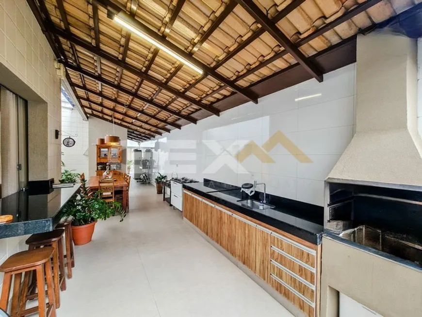 Foto 1 de Apartamento com 3 Quartos à venda, 220m² em Santo Antonio, Divinópolis