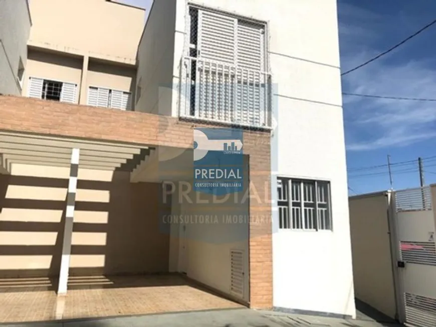 Foto 1 de Casa com 2 Quartos à venda, 71m² em Vila Nossa Senhora de Fátima, São Carlos