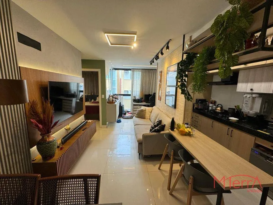 Foto 1 de Apartamento com 2 Quartos à venda, 55m² em Jardim da Penha, Vitória
