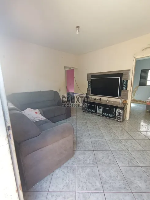 Foto 1 de Casa com 3 Quartos à venda, 300m² em Minas Gerais, Uberlândia