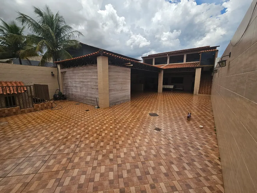 Foto 1 de Sobrado com 4 Quartos à venda, 800m² em Setor Habitacional Vicente Pires Trecho 3, Brasília