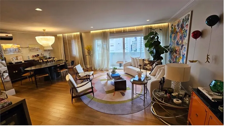 Foto 1 de Apartamento com 3 Quartos para venda ou aluguel, 198m² em Jardim Europa, São Paulo
