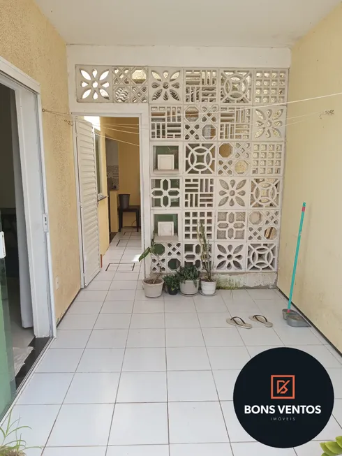 Foto 1 de Casa de Condomínio com 2 Quartos à venda, 97m² em Lagoa Redonda, Fortaleza
