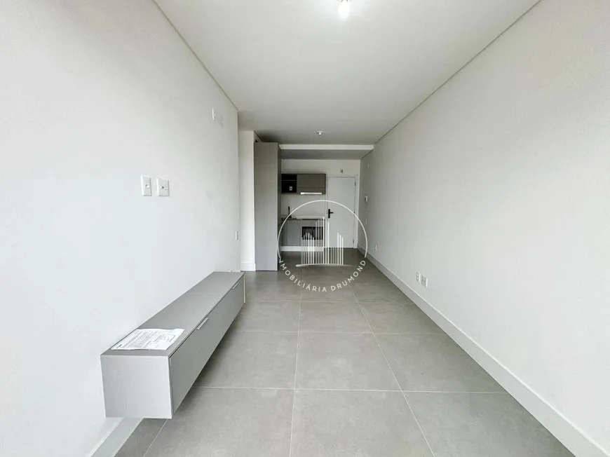 Foto 1 de Apartamento com 1 Quarto à venda, 48m² em Córrego Grande, Florianópolis