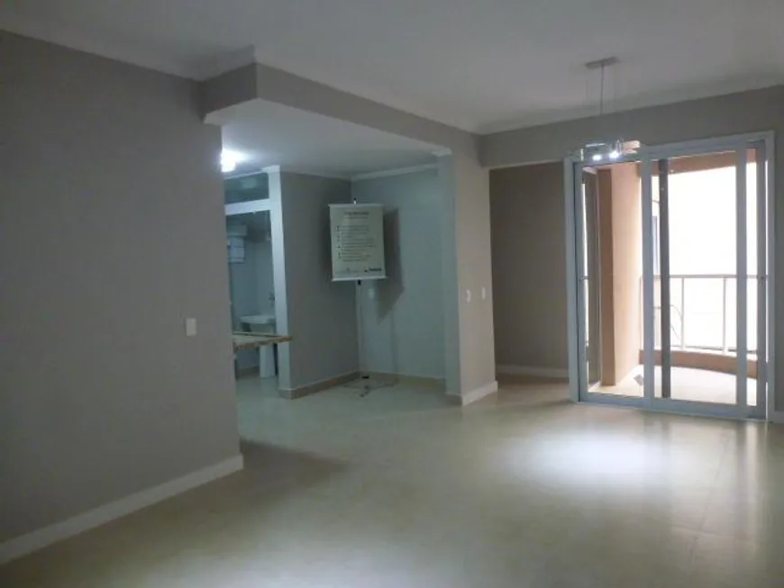 Foto 1 de Apartamento com 2 Quartos à venda, 67m² em Centro, São Roque