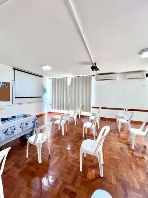 Foto 1 de Casa com 4 Quartos à venda, 378m² em Acupe de Brotas, Salvador