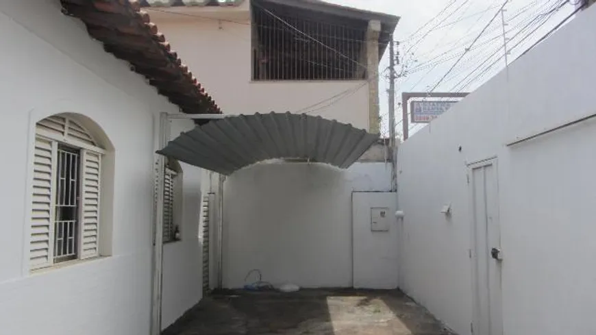 Foto 1 de Casa com 3 Quartos à venda, 10m² em Santa Mônica, Uberlândia