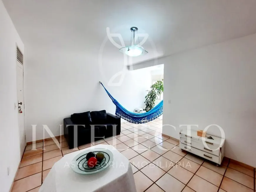 Foto 1 de Apartamento com 3 Quartos à venda, 102m² em Candelária, Natal