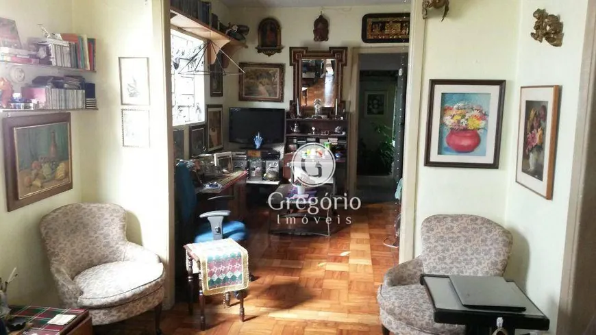 Foto 1 de Casa com 2 Quartos à venda, 262m² em Caxingui, São Paulo