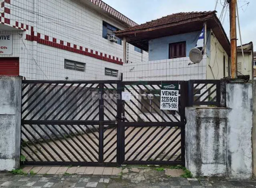 Foto 1 de Casa com 4 Quartos à venda, 132m² em Estuario, Santos