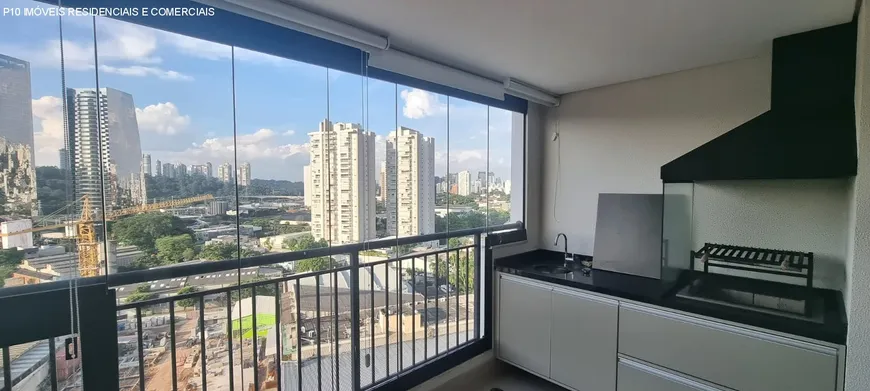 Foto 1 de Apartamento com 2 Quartos à venda, 67m² em Santo Amaro, São Paulo