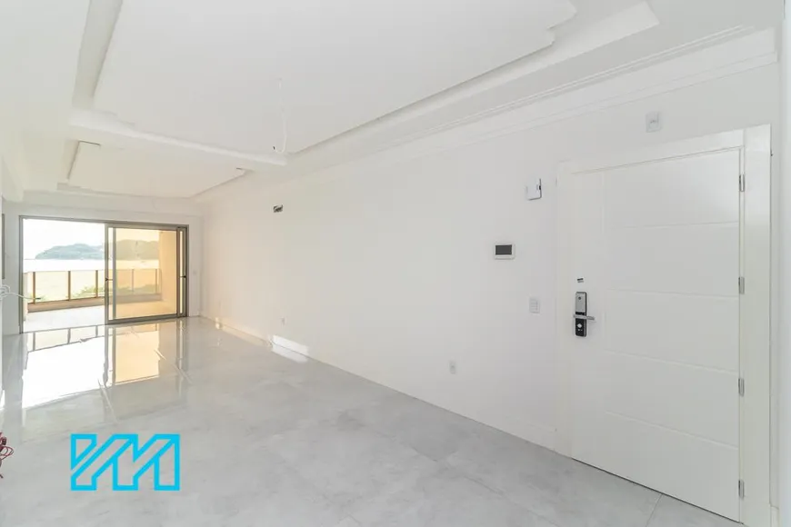 Foto 1 de Apartamento com 3 Quartos à venda, 152m² em , Bombinhas