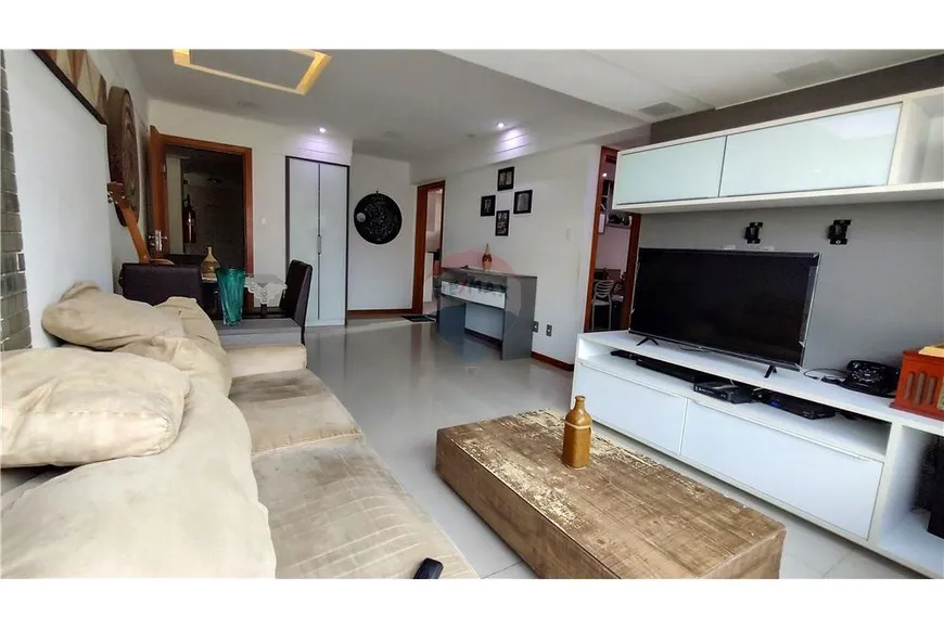 Foto 1 de Apartamento com 2 Quartos à venda, 73m² em Armação, Salvador