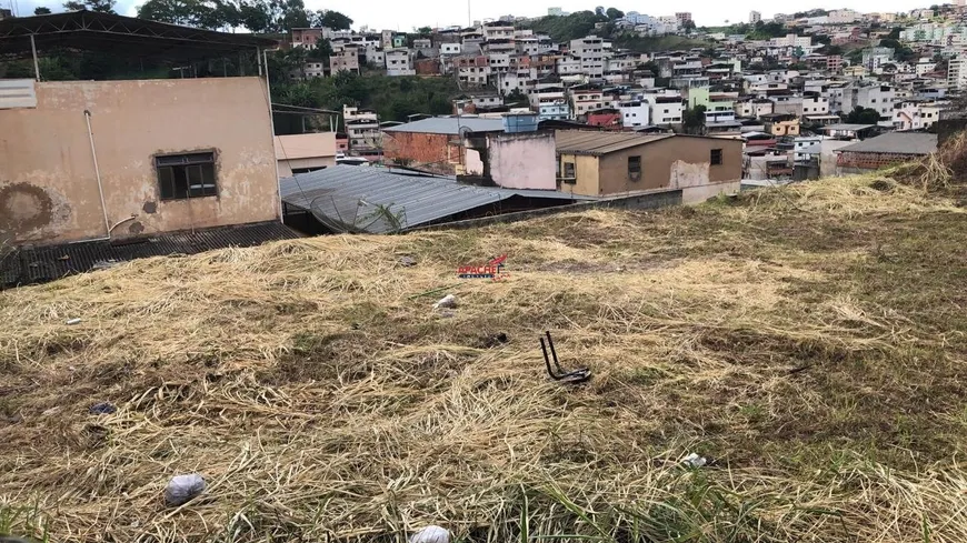 Foto 1 de Lote/Terreno à venda, 418m² em Bom Jesus, Viçosa