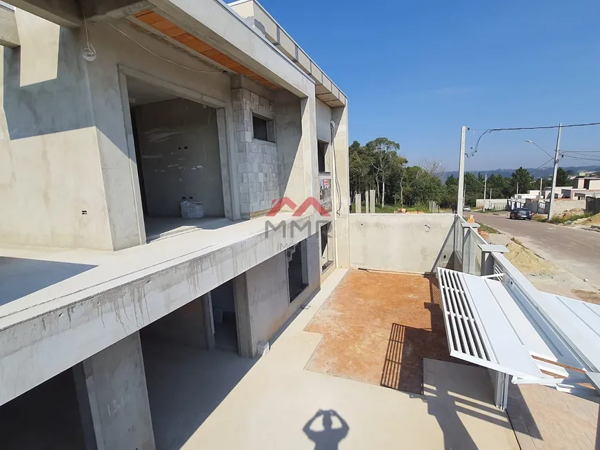 Foto 1 de Sobrado com 3 Quartos à venda, 128m² em Costeira, Araucária