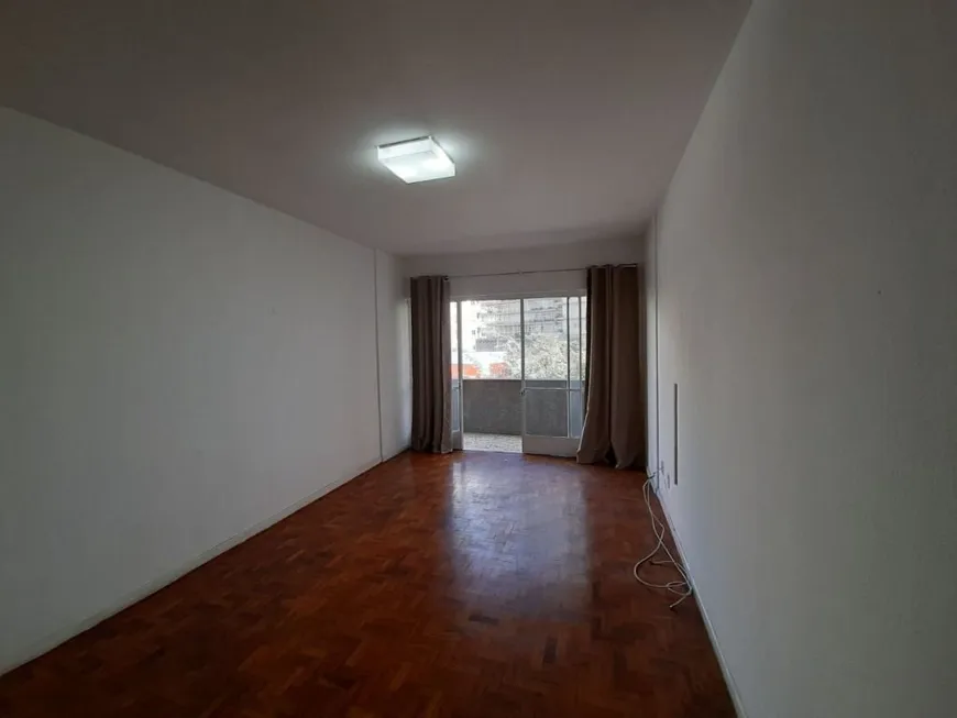 Foto 1 de Apartamento com 3 Quartos à venda, 140m² em Santa Cecília, São Paulo