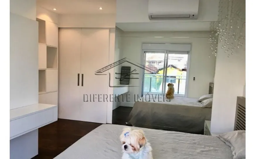 Foto 1 de Apartamento com 3 Quartos à venda, 240m² em Vila Gomes Cardim, São Paulo