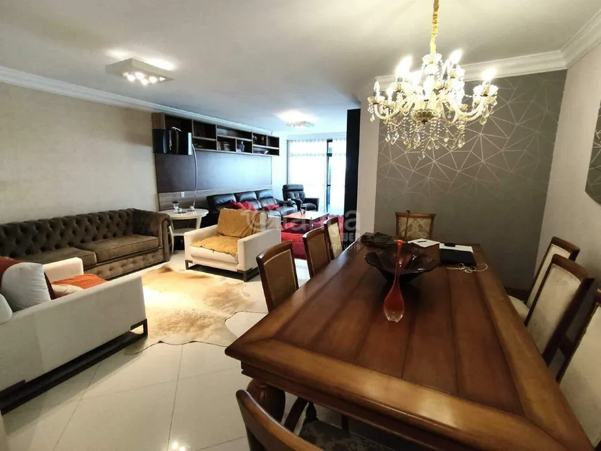 Foto 1 de Apartamento com 4 Quartos à venda, 354m² em Itapuã, Vila Velha