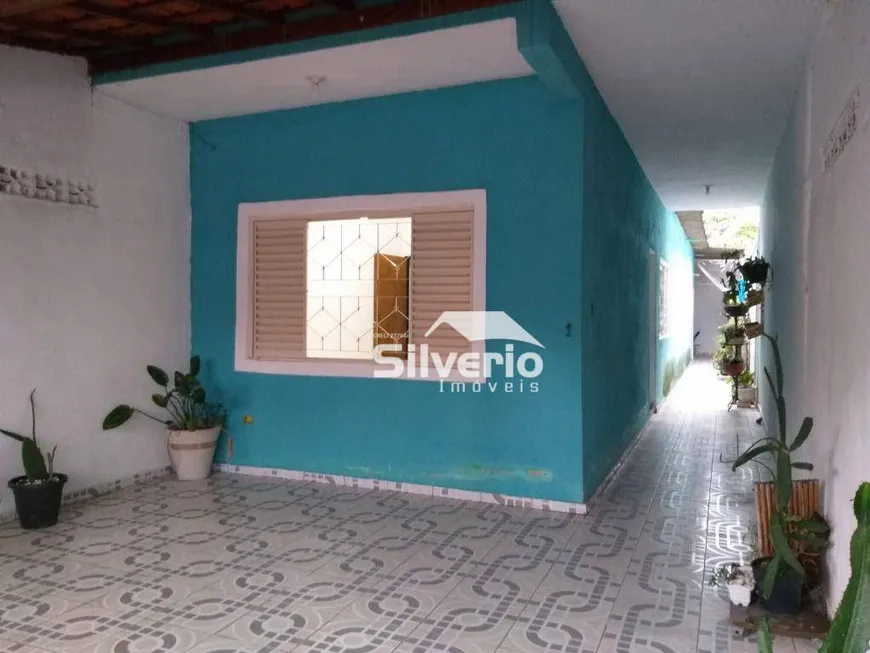 Foto 1 de Casa com 2 Quartos à venda, 100m² em Jardim Del Rey, São José dos Campos