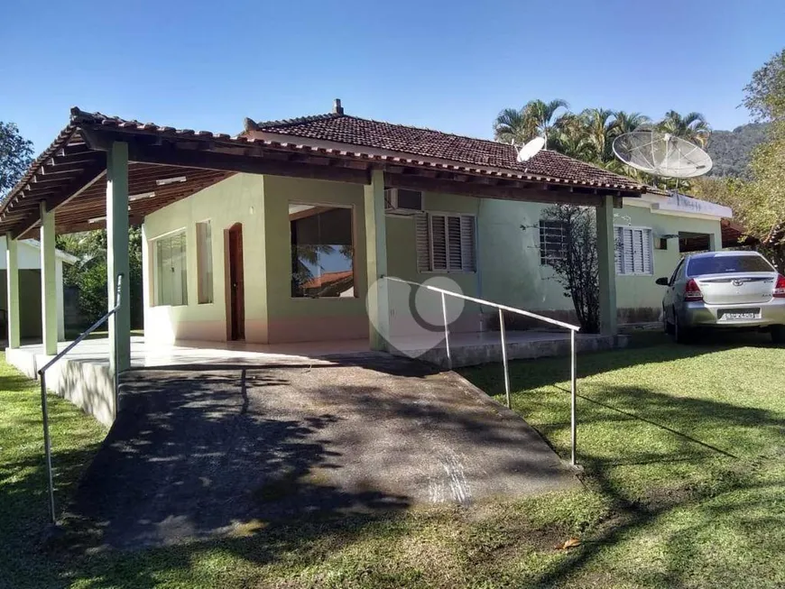 Foto 1 de Fazenda/Sítio com 4 Quartos à venda, 323m² em Ilha de Guaratiba, Rio de Janeiro