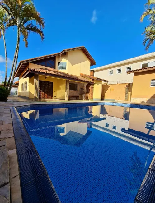 Foto 1 de Casa com 3 Quartos à venda, 354m² em Balneario Florida, Praia Grande