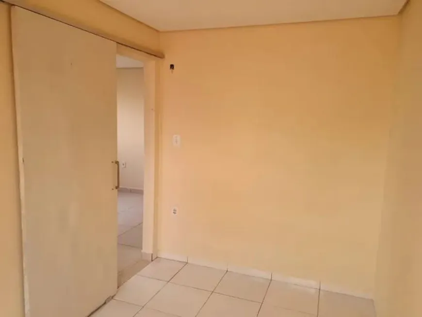 Foto 1 de Casa com 2 Quartos à venda, 55m² em Centro, Candeias