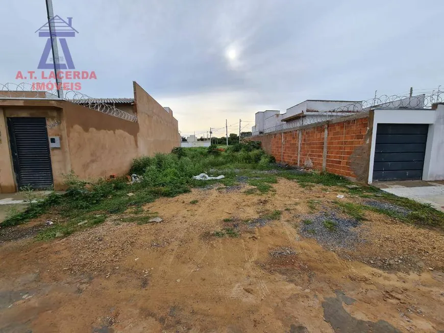 Foto 1 de Lote/Terreno à venda, 250m² em Alcides Rabelo, Montes Claros