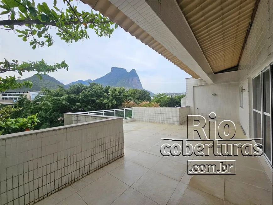 Foto 1 de Cobertura com 4 Quartos à venda, 223m² em Jardim Oceanico, Rio de Janeiro