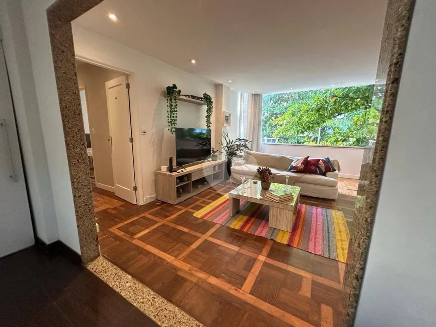 Foto 1 de Apartamento com 3 Quartos à venda, 110m² em Ipanema, Rio de Janeiro