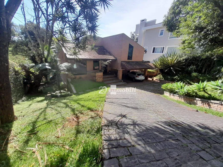 Foto 1 de Casa com 3 Quartos à venda, 360m² em Vila Vianna, Cotia