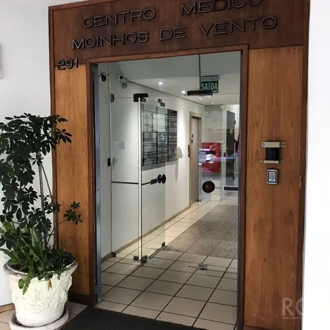 Foto 1 de Sala Comercial à venda, 45m² em Moinhos de Vento, Porto Alegre