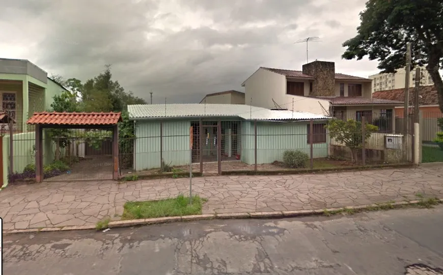 Foto 1 de Casa com 3 Quartos à venda, 130m² em Cristal, Porto Alegre