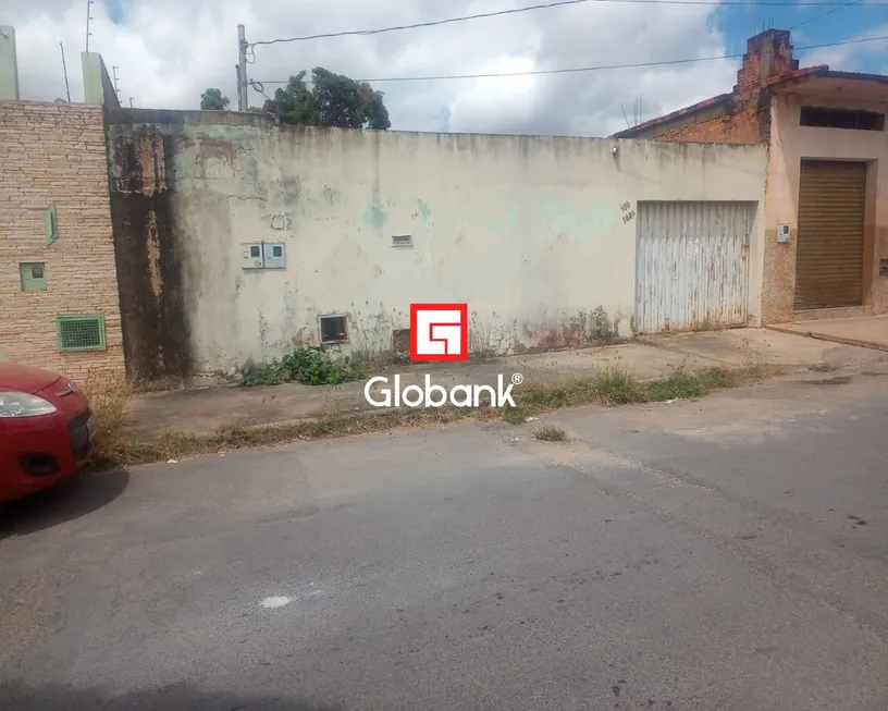 Foto 1 de Casa com 3 Quartos à venda, 100m² em Delfino Magalhaes, Montes Claros